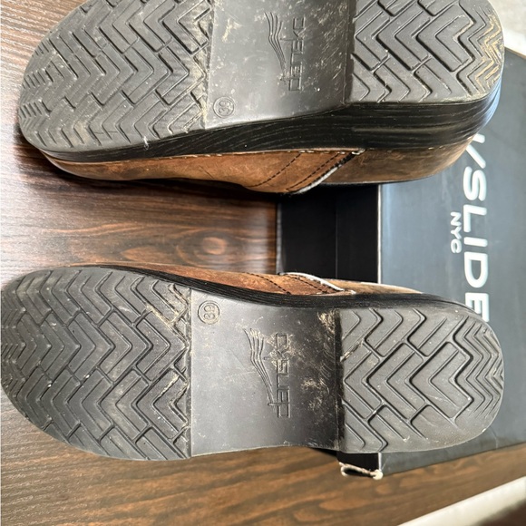 💥SEND OFFERS…Dansko Clogs💥 - Picture 6 of 10